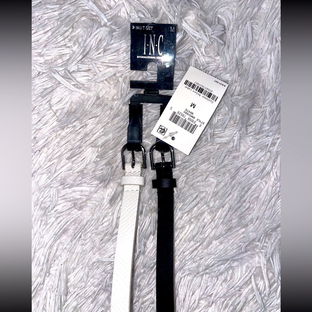 New with Tag 2 I-N-C belts White and Black Size-M